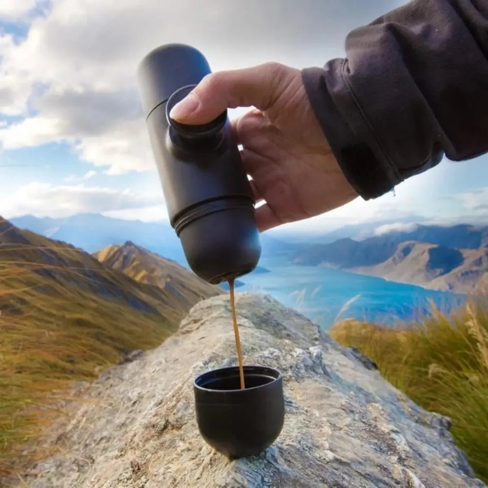 Machine à café expresso manuelle portable 140 ml, mini presse manuelle, machine à café individuelle, type poudre de café, pour les voyages en plein air, le camping - Golden High-Tech